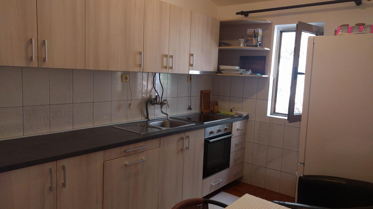 Apartment Spuza 울친 외부 사진